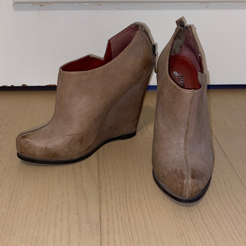 luxury rebel Taupe Wedge Booties with Red Lining
